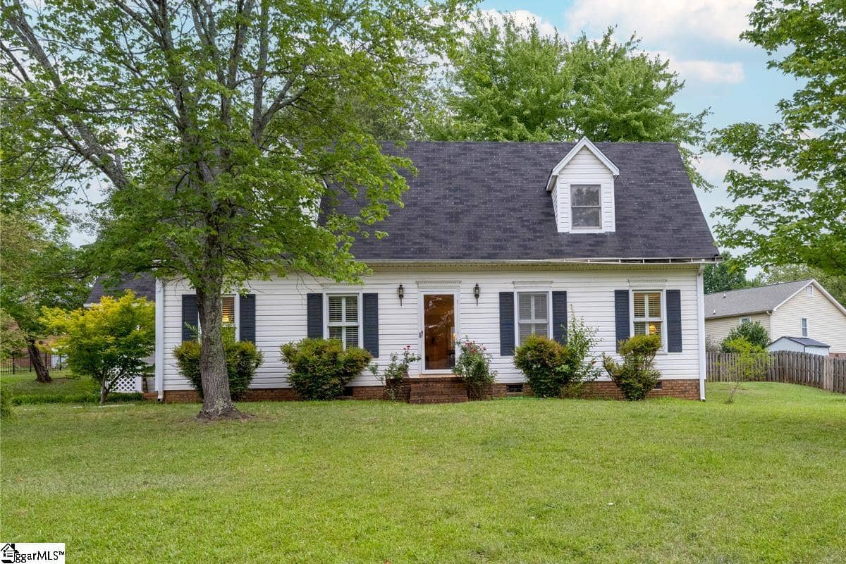 4 Coligny Court