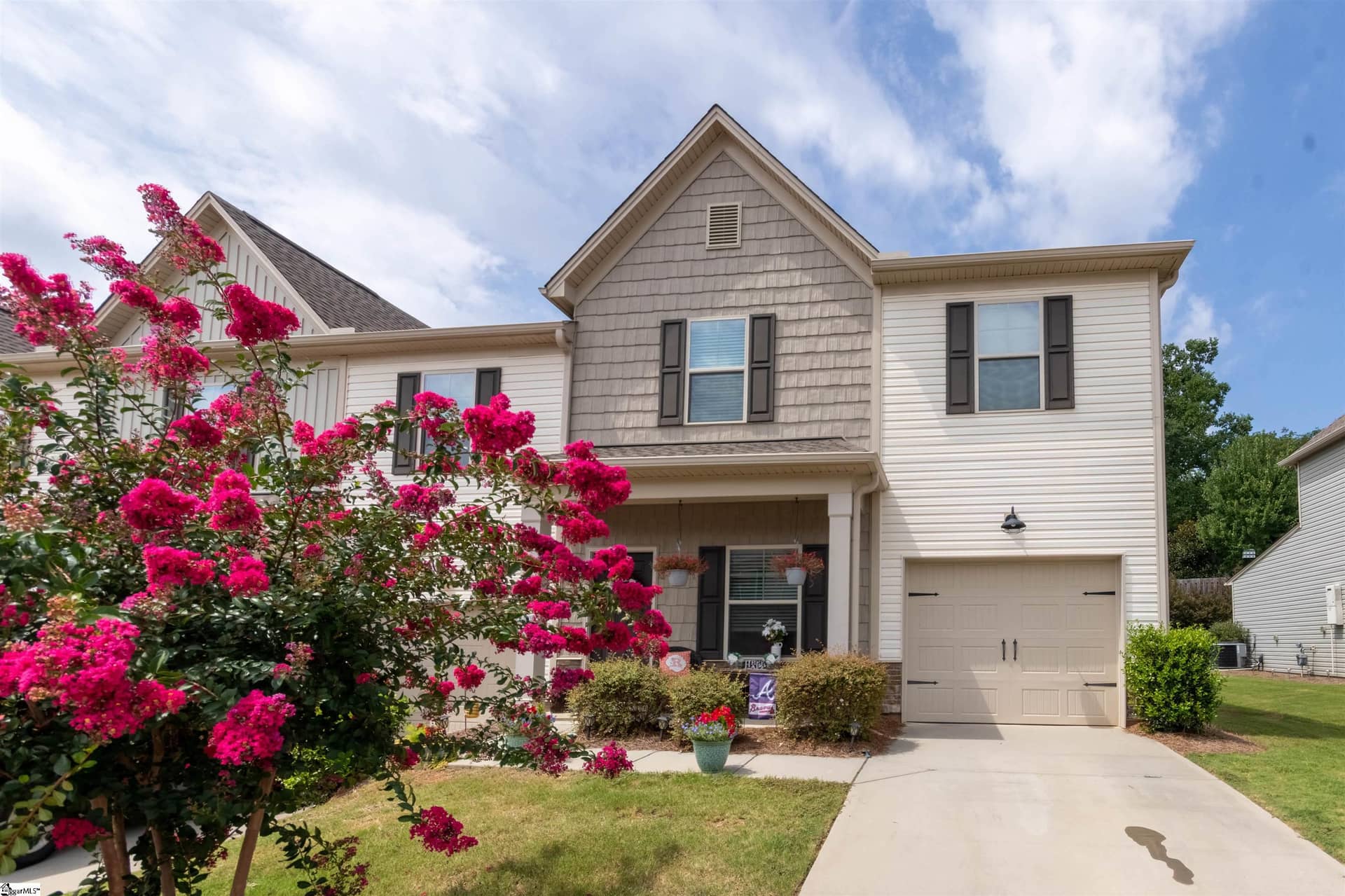 209 FERN HOLLOW Way