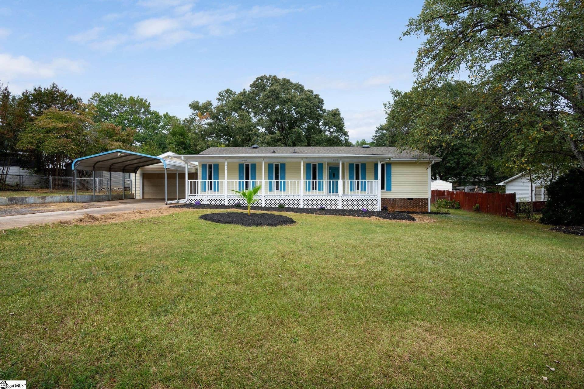 418 Willow Drive