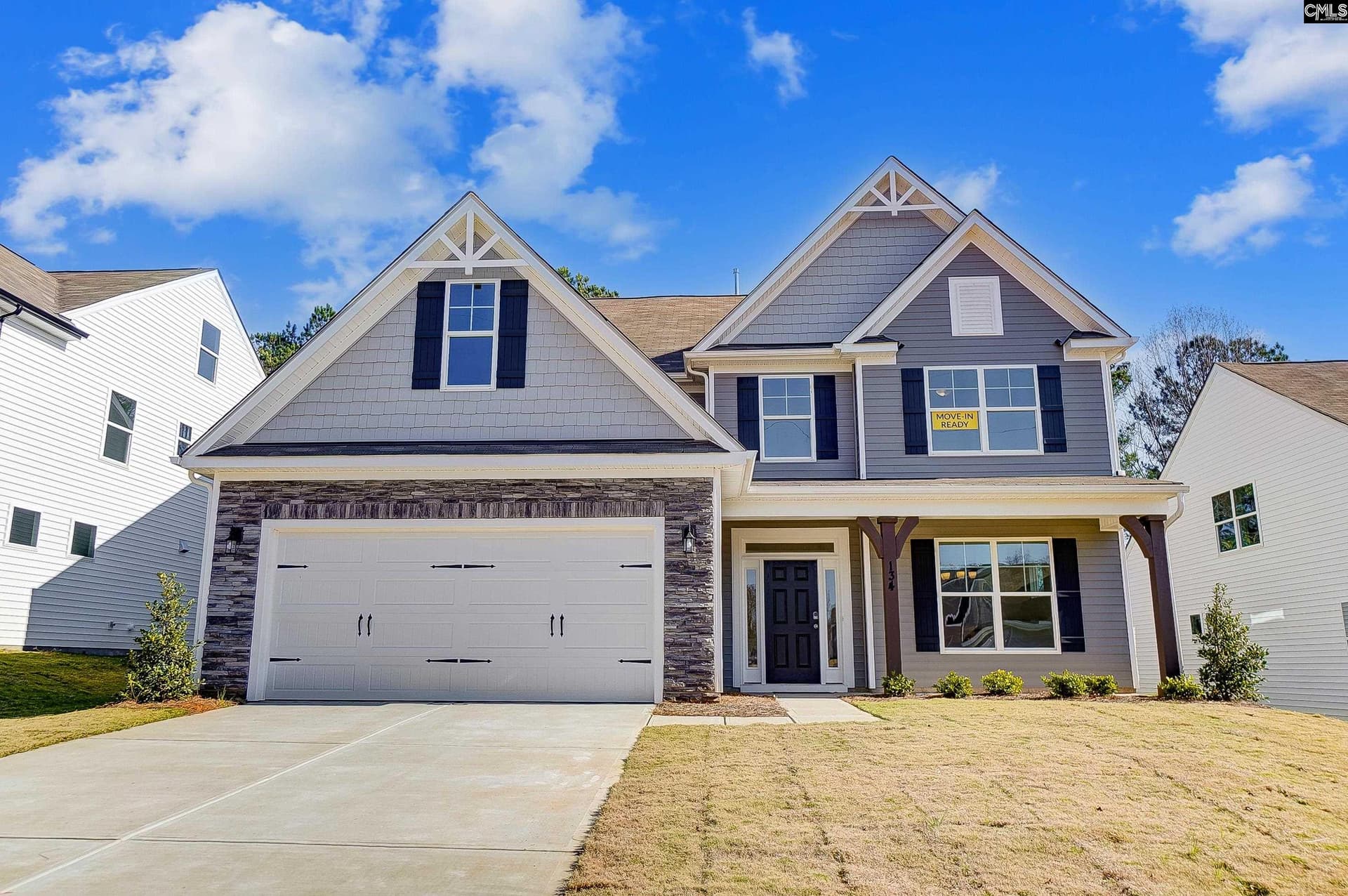 Autumn Pond, Blythewood Community