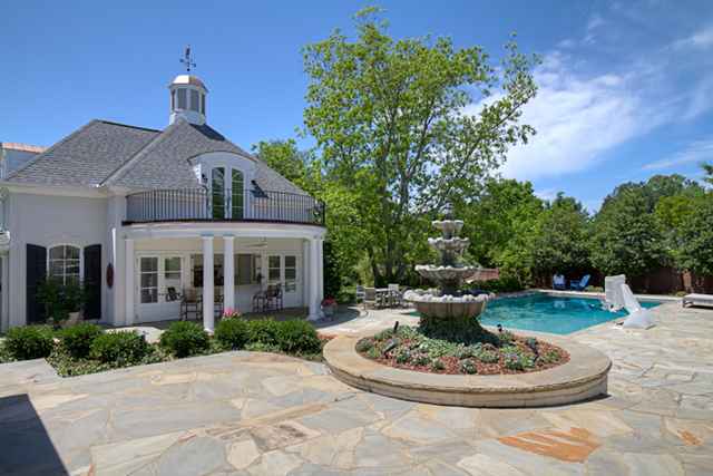Property image 4 at 11 Collins Creek, Greenville, SC 29607