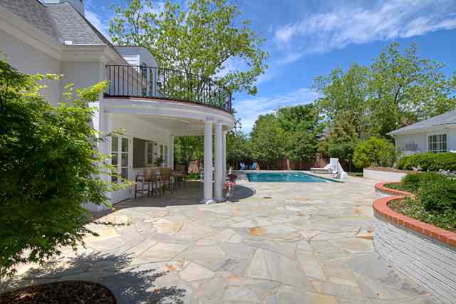 Property image 5 at 11 Collins Creek, Greenville, SC 29607