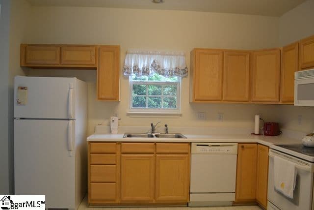 Property image 2 at 102 Laurel Meadows Parkway, Greenville, SC 29607