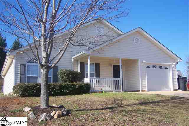 Property image 1 at 200 Admiral Lane, Greer, SC 29650