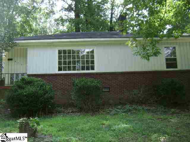 Property image 1 at 313 Amherst Drive, Spartanburg, SC 29306-4261