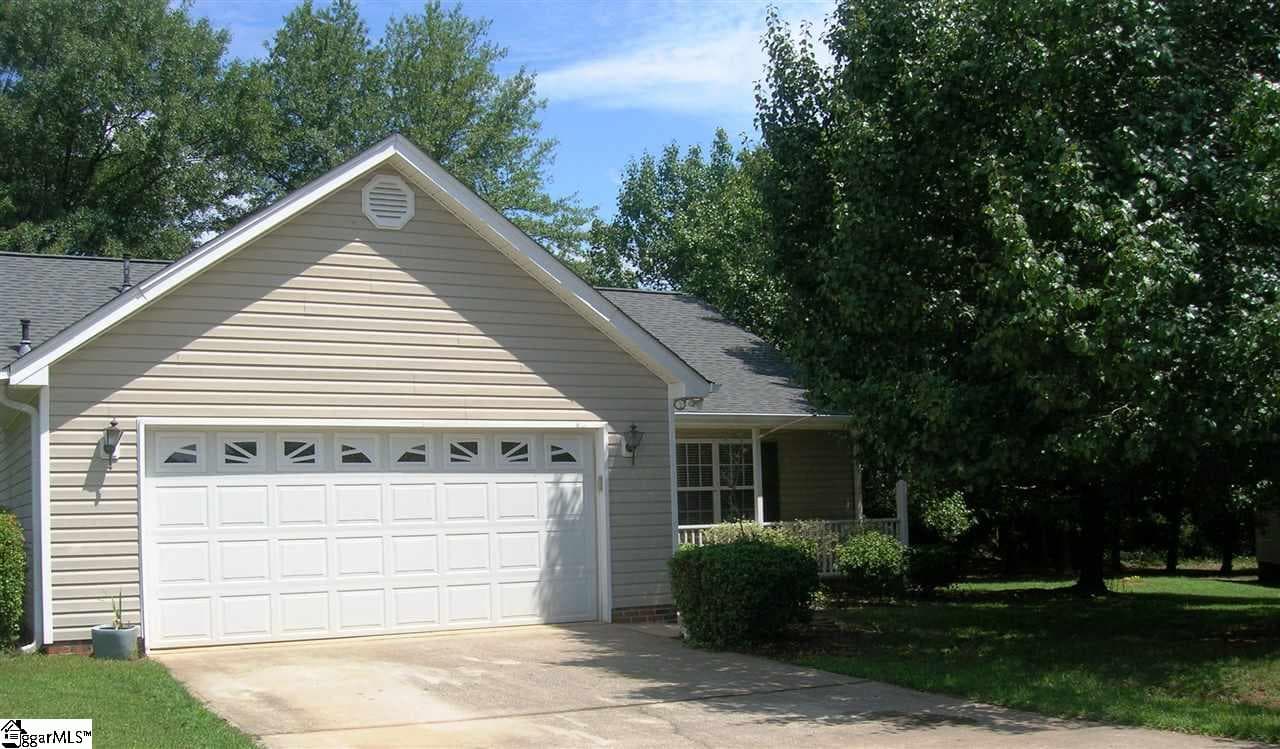 Property image 1 at 121 Meadow Hill Way, Taylors, SC 29687