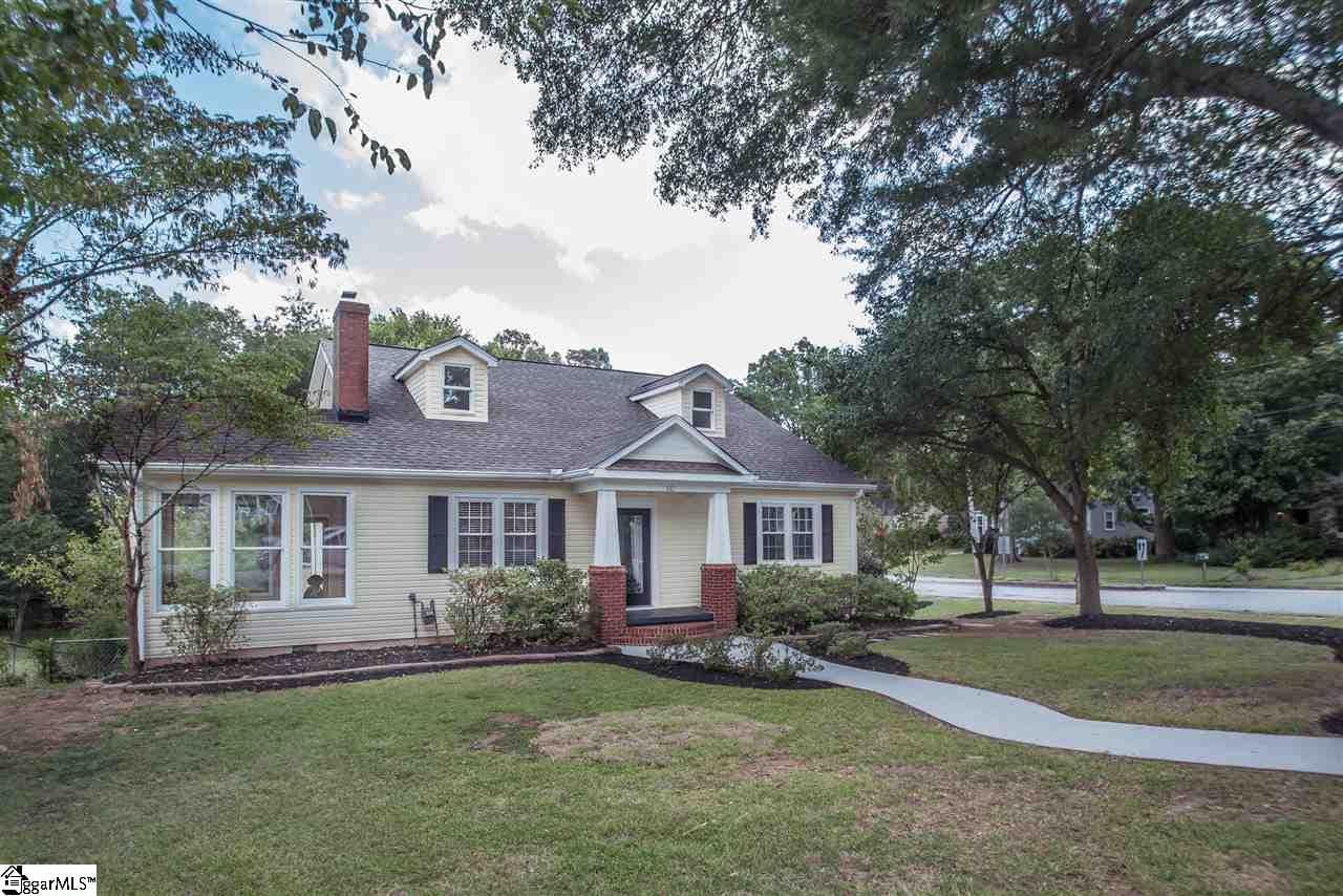 Property image 2 at 100 Wedgewood Drive, Greenville, SC 29609