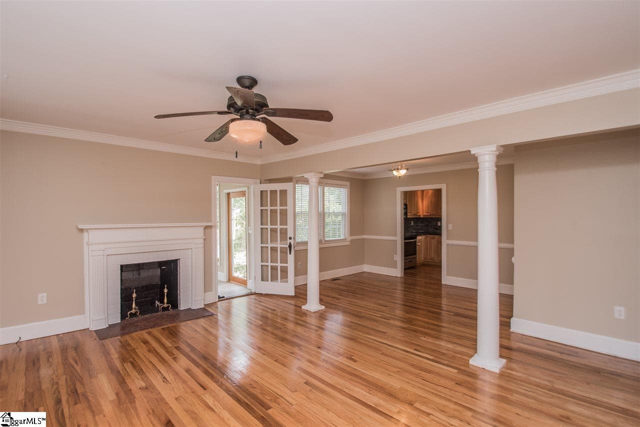 Property image 3 at 100 Wedgewood Drive, Greenville, SC 29609