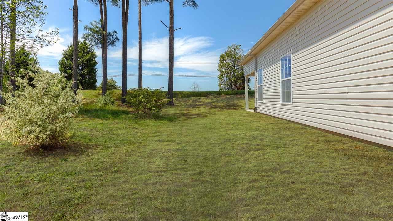 Property image 4 at 100 Golden Eagle Lane, Anderson, SC 29621