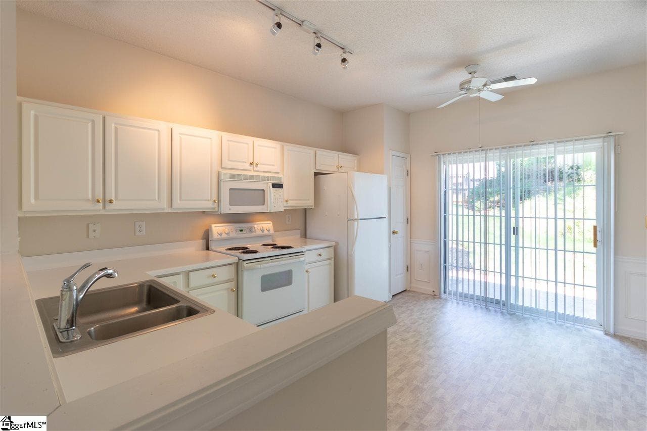 Property image 5 at 338 CLAYBROOKE Drive, Greer, SC 29650