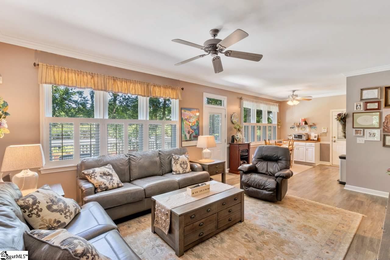 Property image 2 at 58 N Windward Court, Taylors, SC 29687