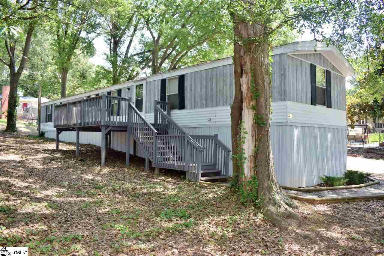 Property image 2 at 141 Adair Drive, Spartanburg, SC 29301