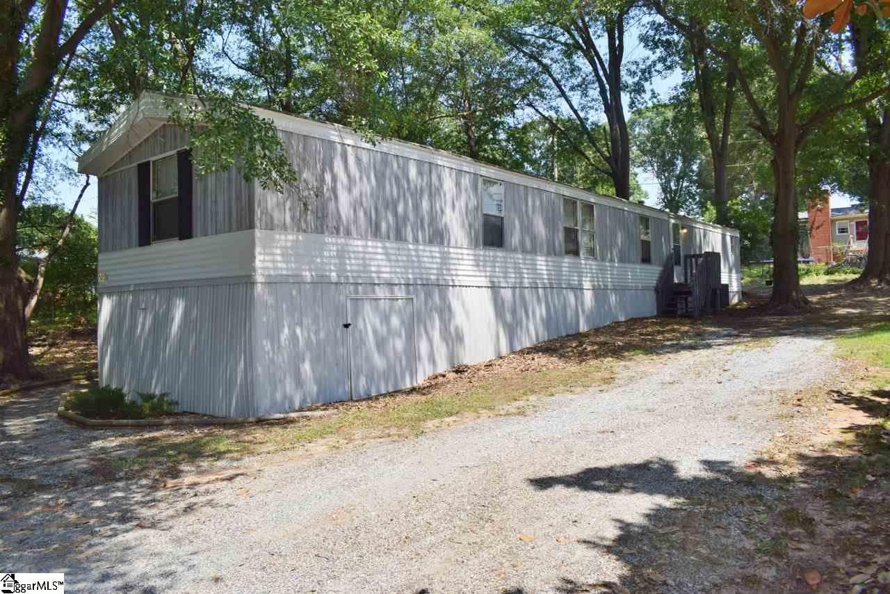 Property image 3 at 141 Adair Drive, Spartanburg, SC 29301