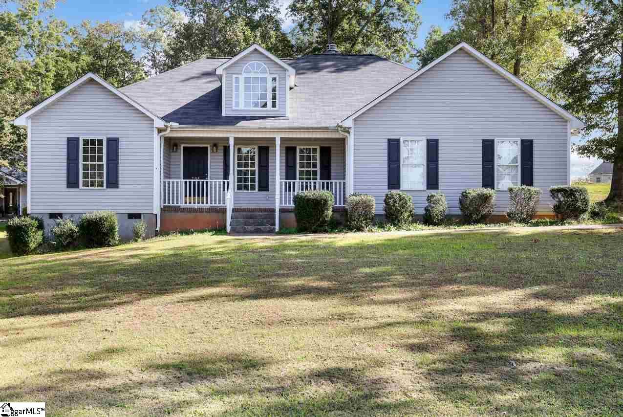 Property image 1 at 208 Dusk Sky Lane, Greer, SC 29651