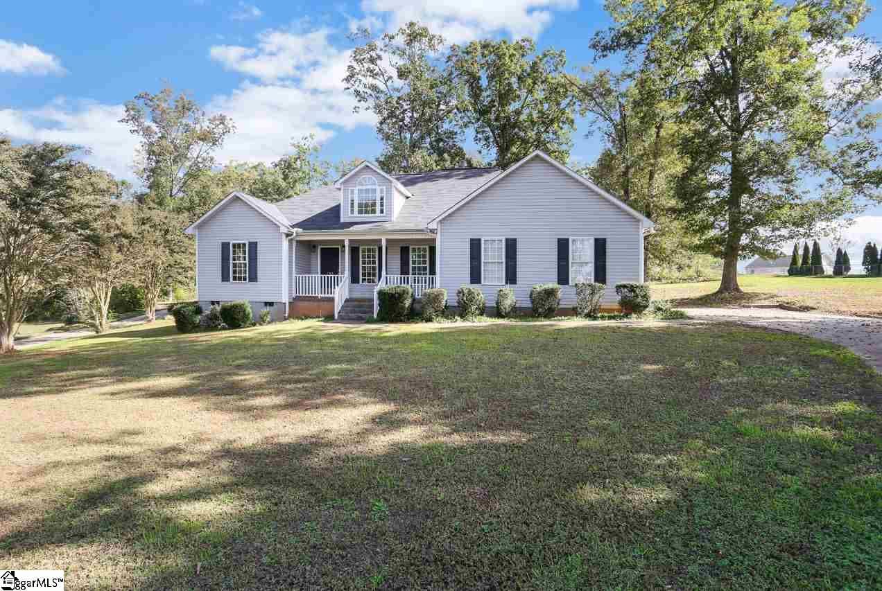 Property image 2 at 208 Dusk Sky Lane, Greer, SC 29651