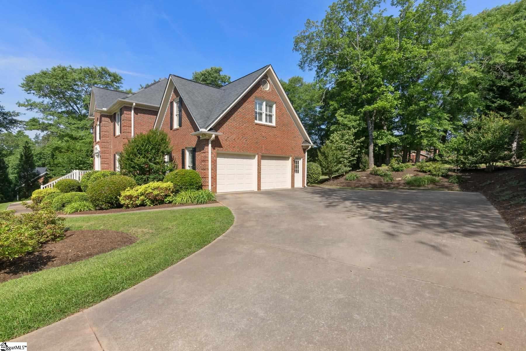 Property image 3 at 111 Blairfield Court, Moore, SC 29369