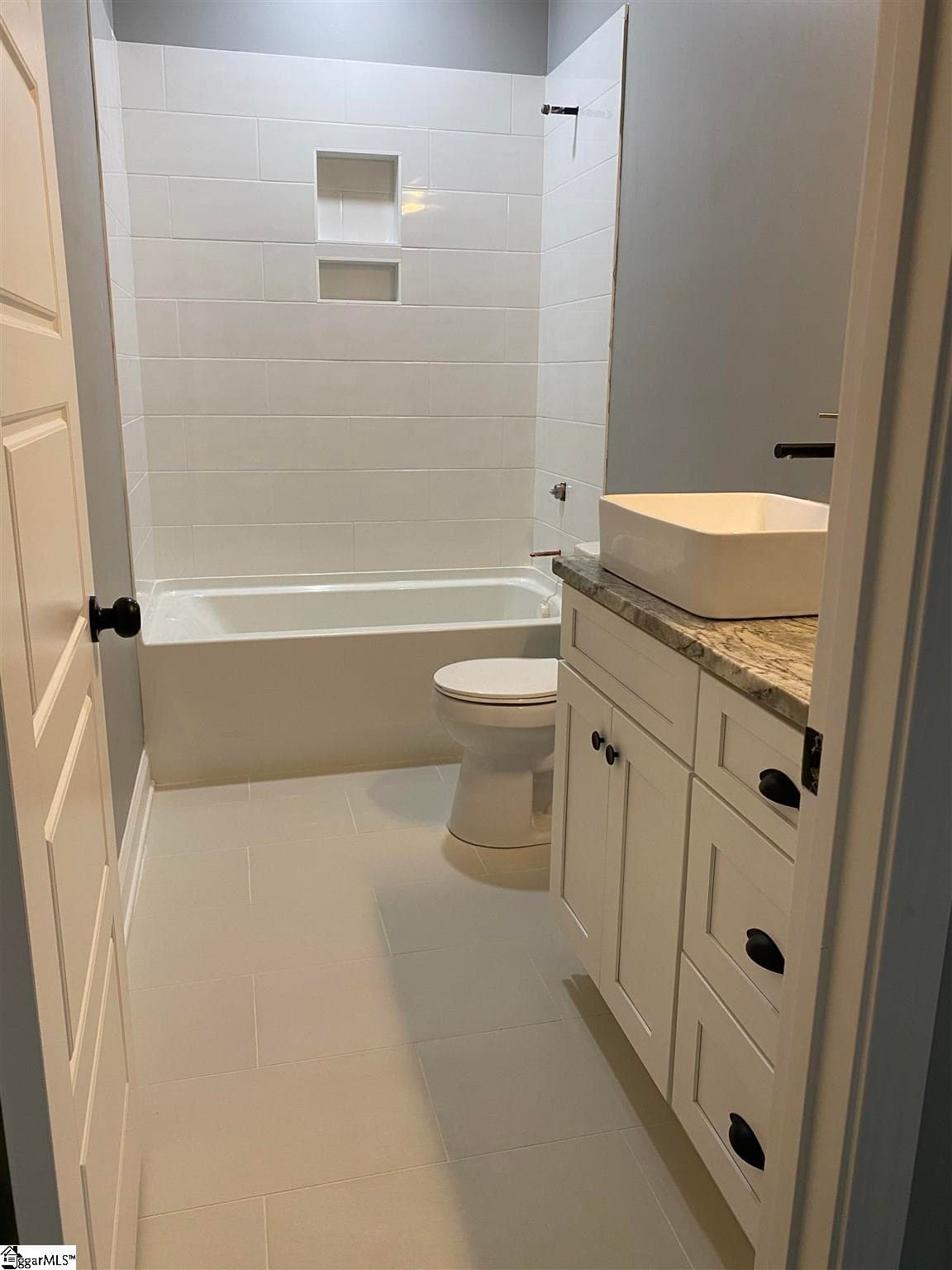 Property image 4 at 219 Fleetwood Drive, Greenville, SC 29605