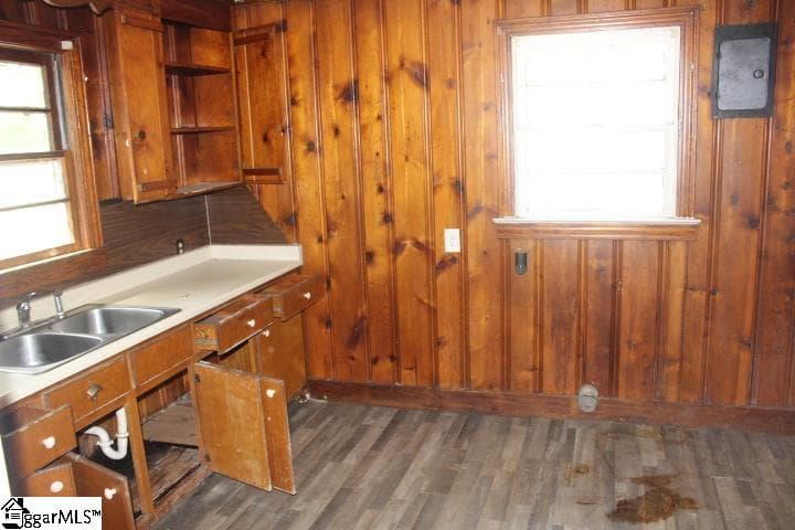 Property image 3 at 434 Potomac Avenue, Greenville, SC 29605