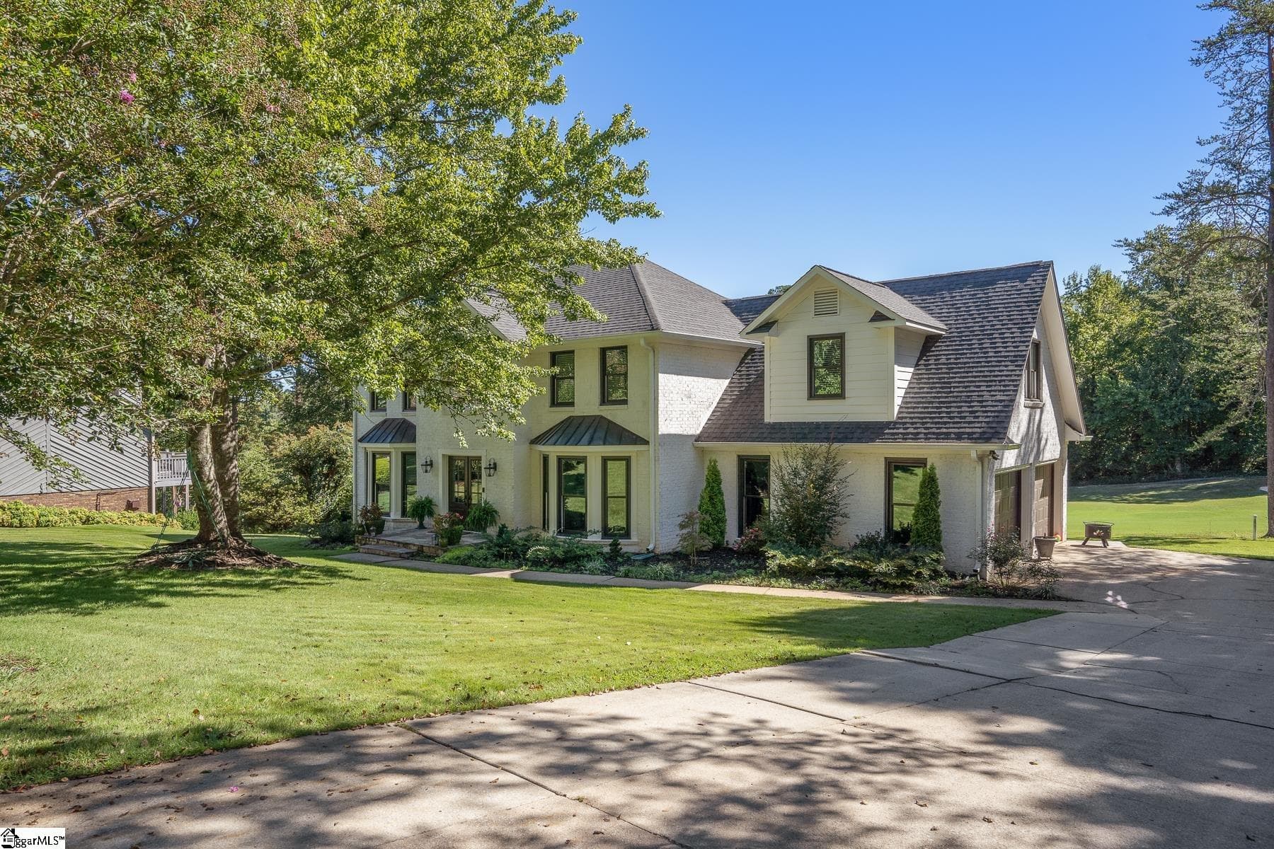 Property image 3 at 204 Ledgewood Way, Greenville, SC 29609