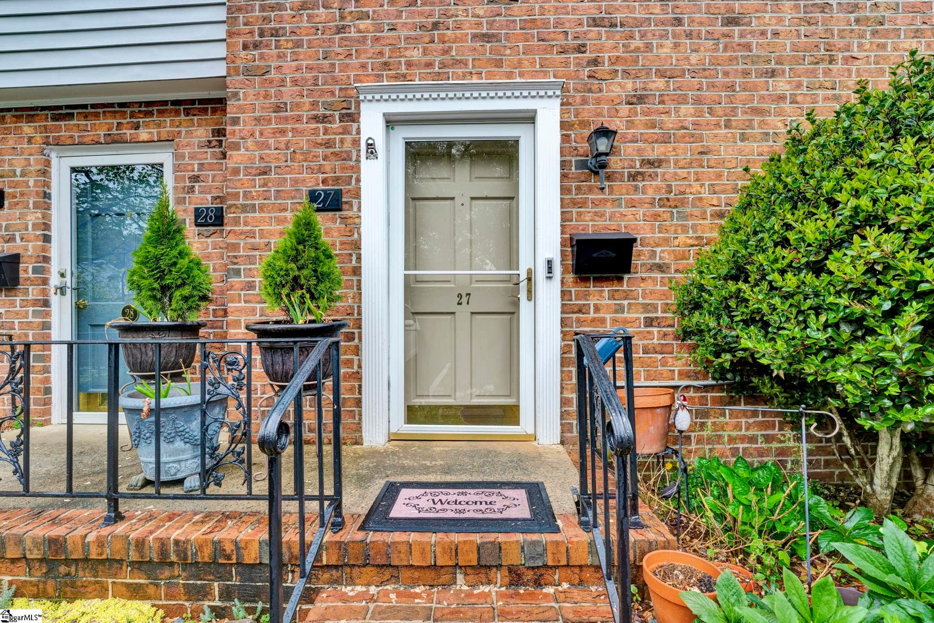 Property image 2 at 815 Edwards Road, Greenville, SC 29615