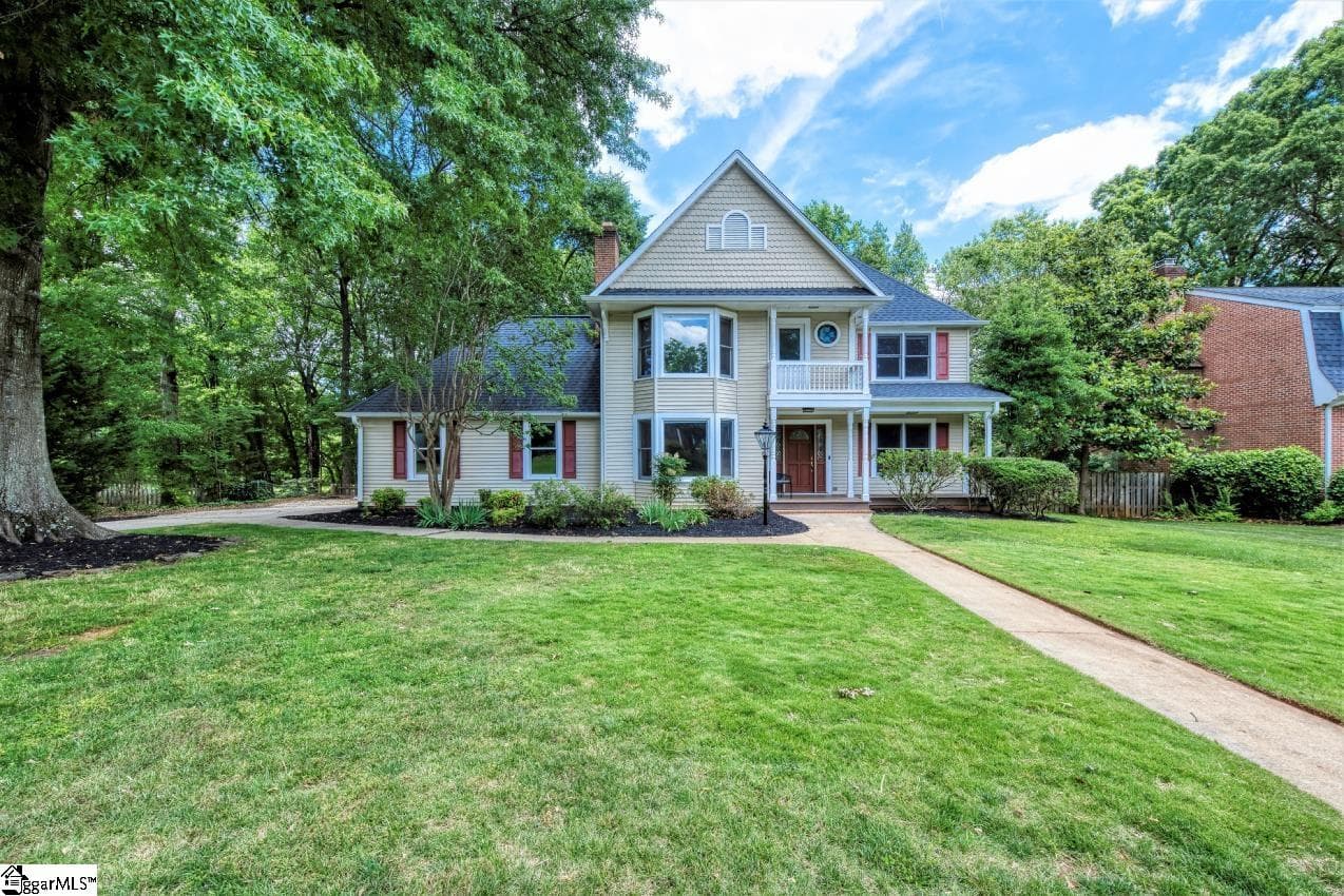 Property image 2 at 209 Burning Bush Road, Greenville, SC 29607