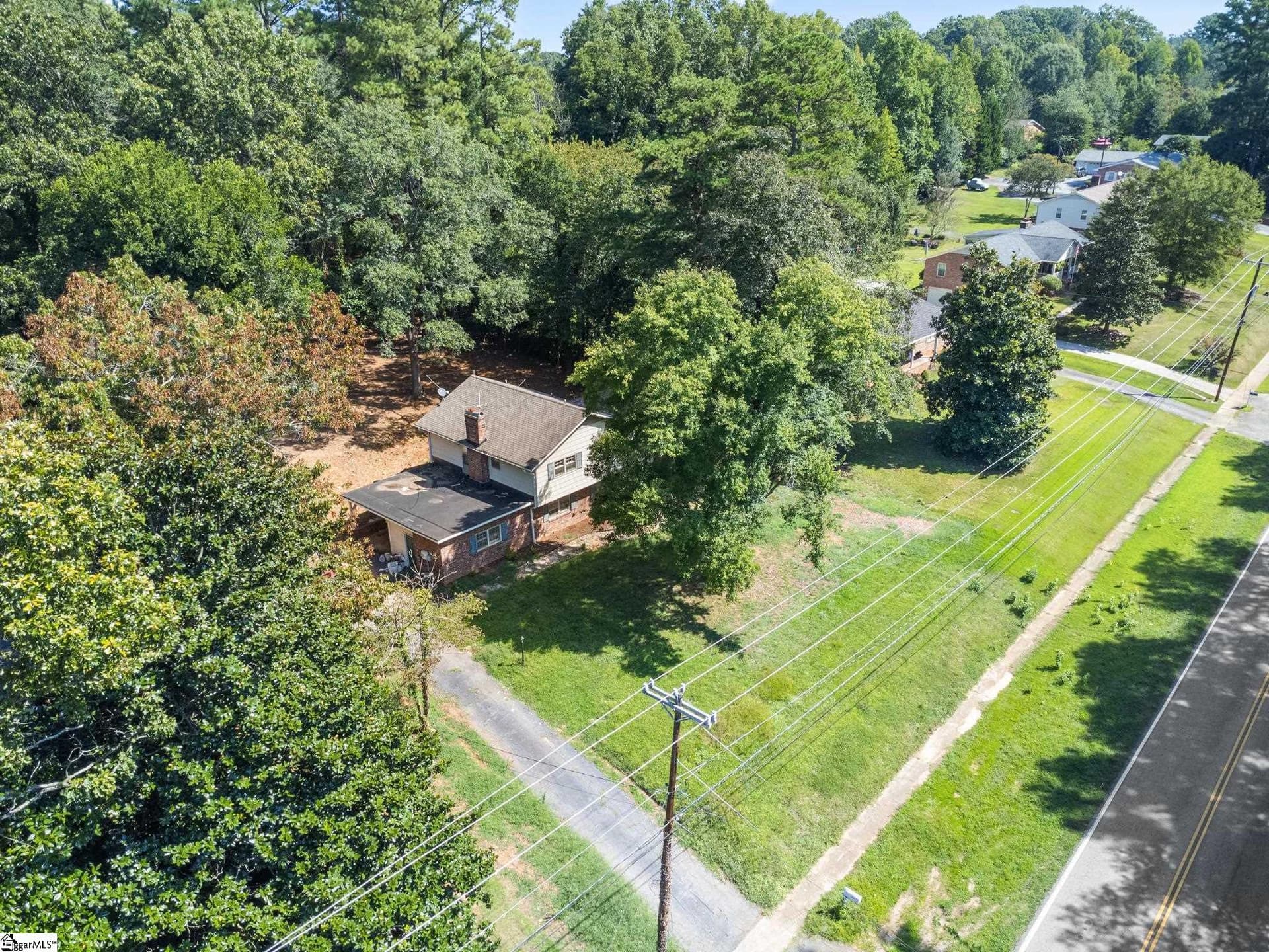 Property image 2 at 1604 Fernwood Glendale Road, Spartanburg, SC 29307-3121