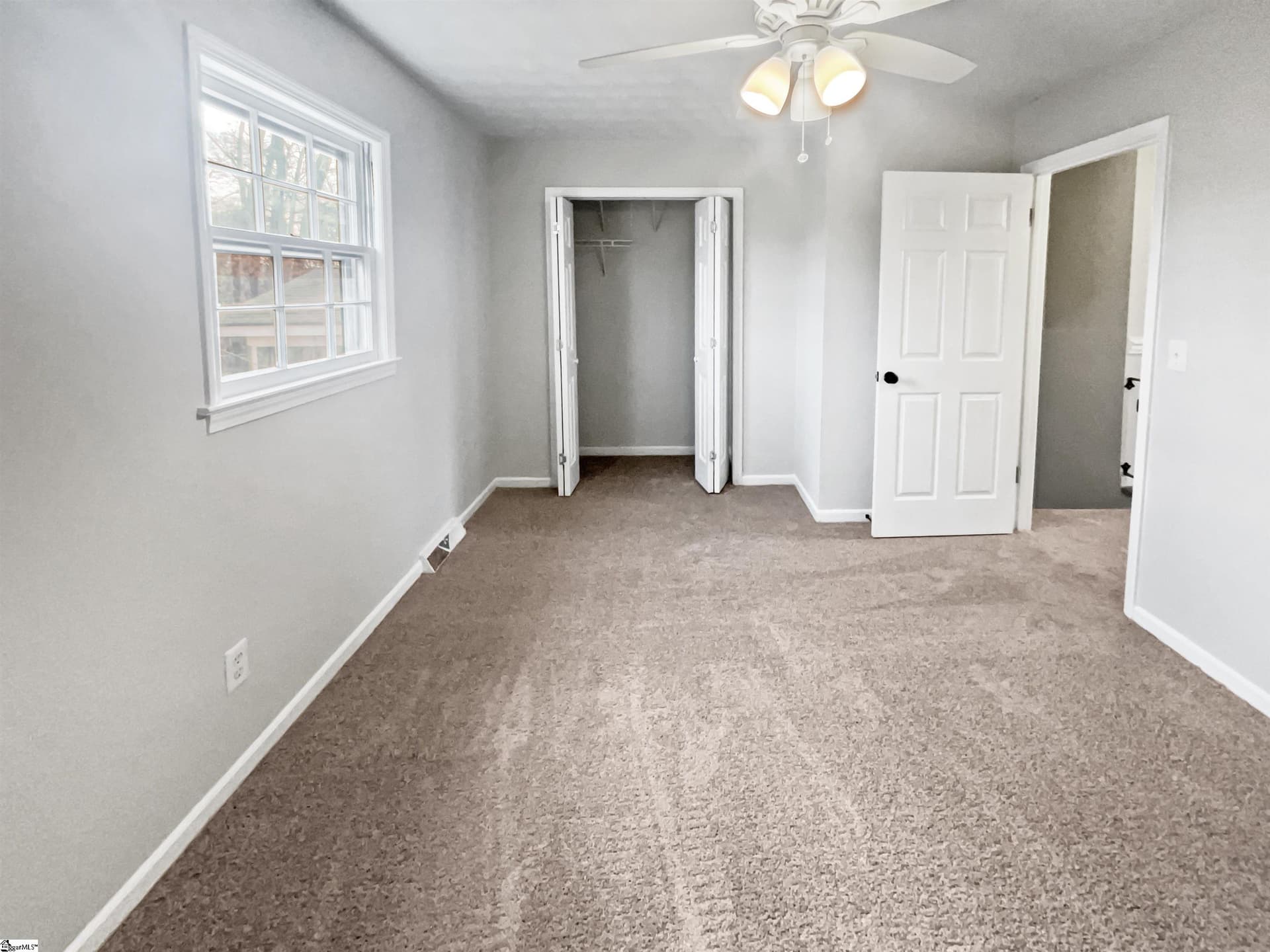 Property image 3 at 119 Coalmont Court, Simpsonville, SC 29681