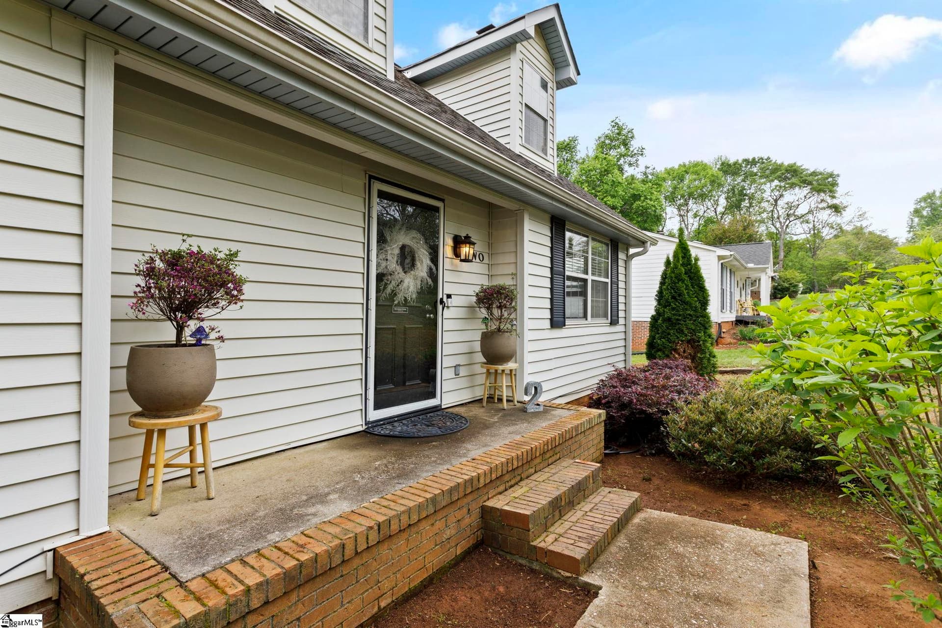 Property image 5 at 2 Twisted Oak Court, Taylors, SC 29687
