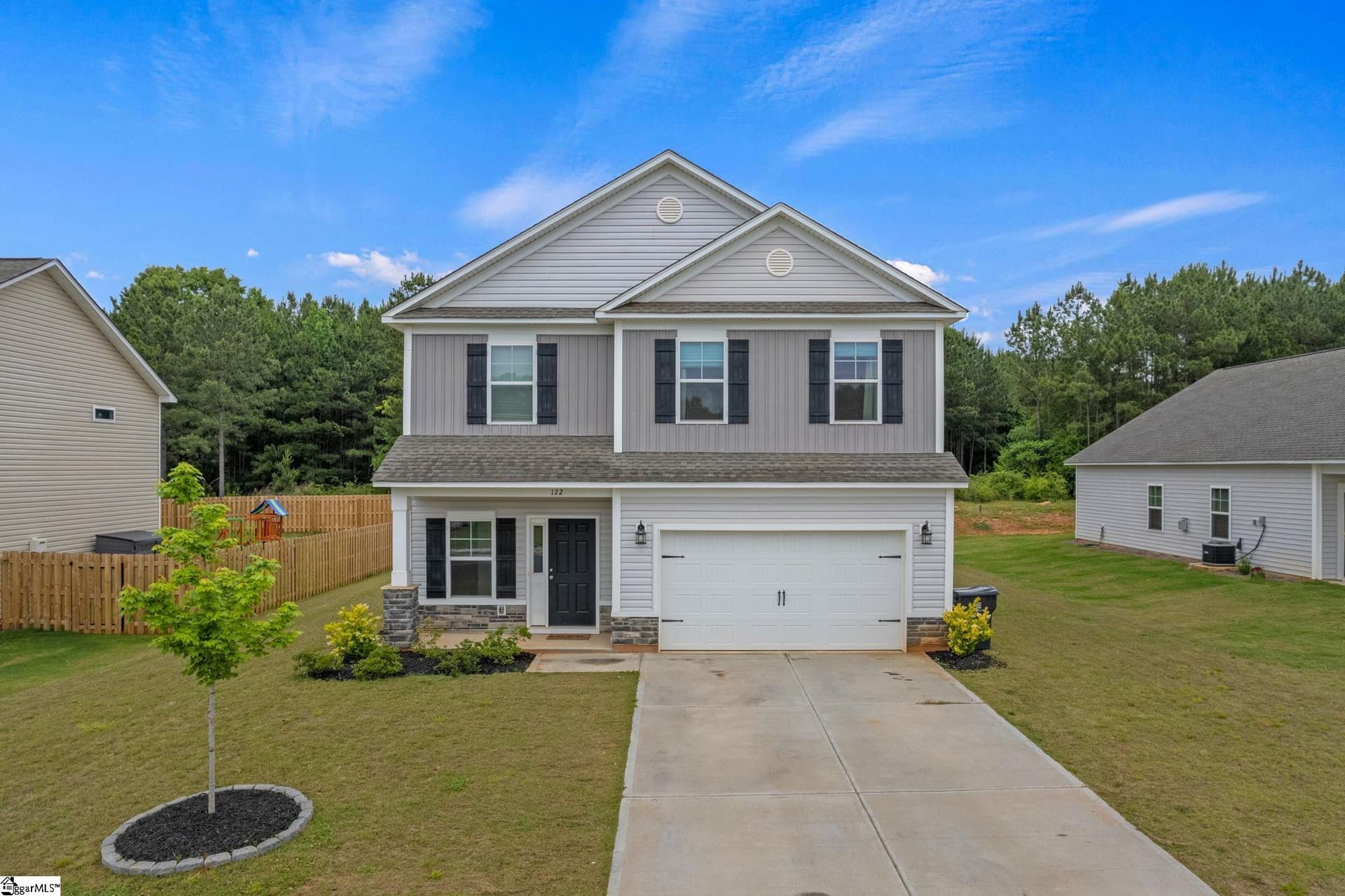 Belvedere, Anderson Community