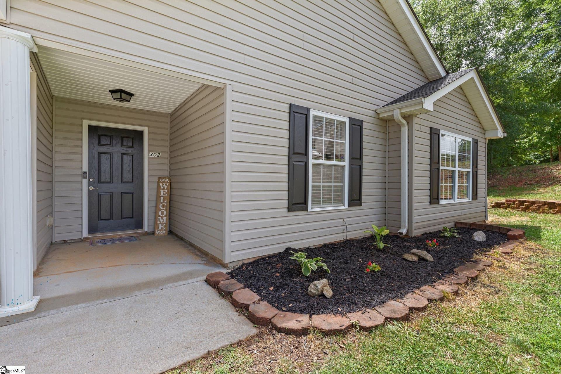 Property image 5 at 302 Shady Pines Court, Fountain Inn, SC 29644