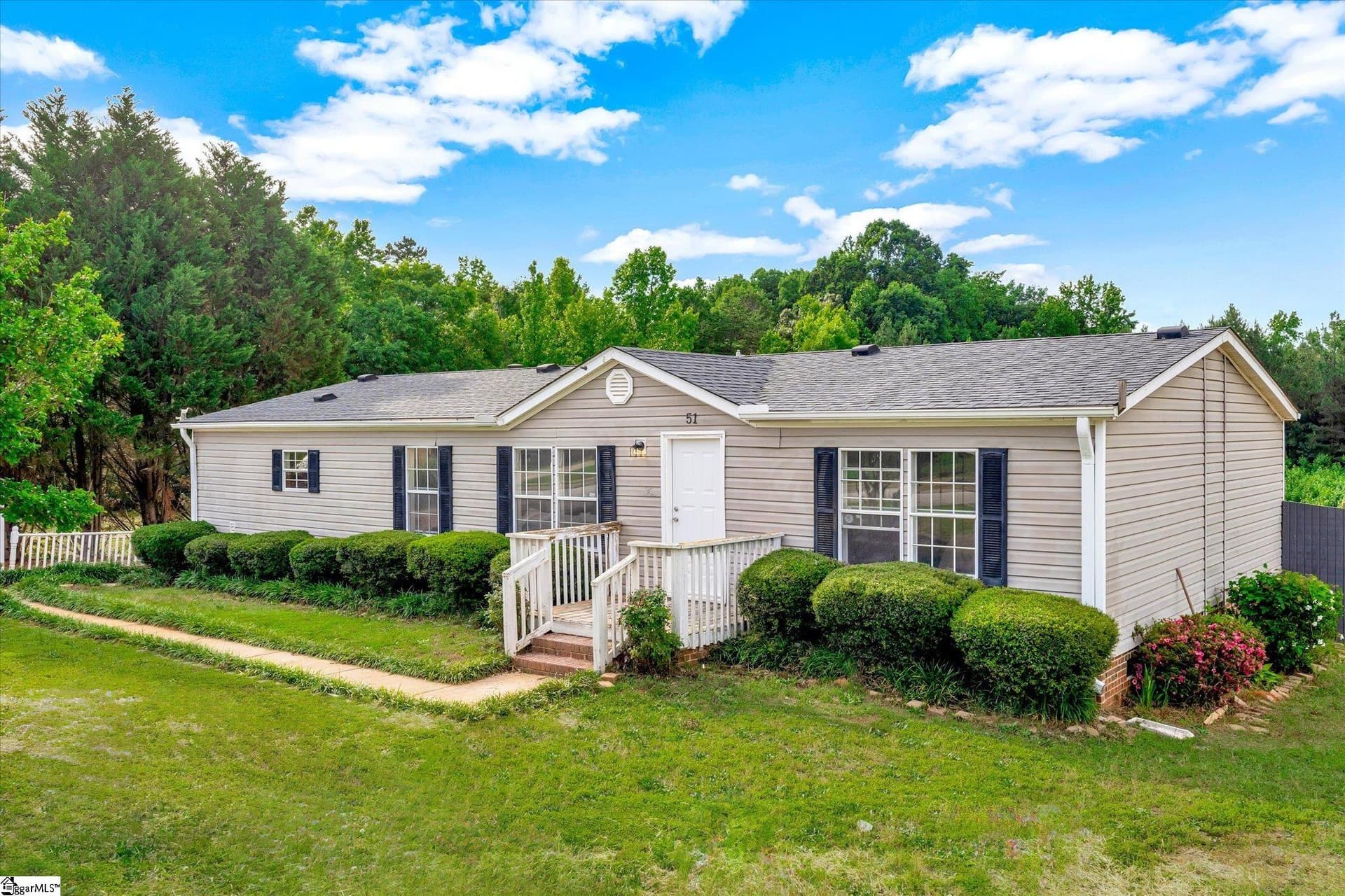 Property image 1 at 51 Raisinwood Drive, Simpsonville, SC 29681-4071