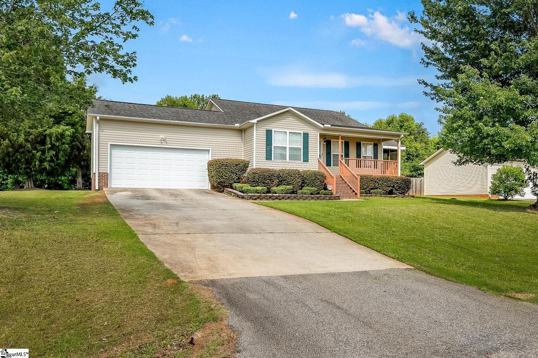 Property image 3 at 3 Ladder Court, Fountain Inn, SC 29644