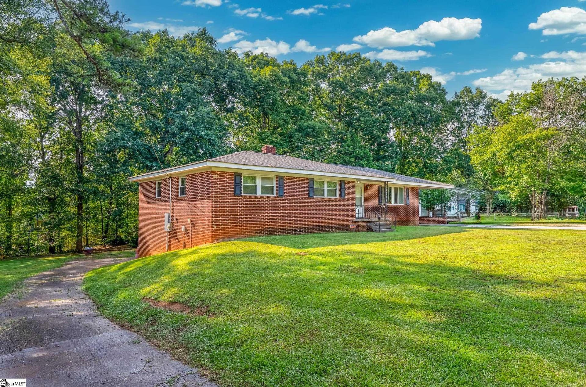 Property image 2 at 605 River Road, Piedmont, SC 29673