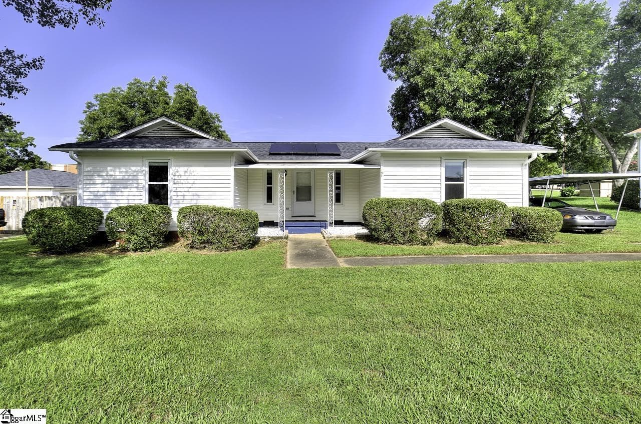 Property image 3 at 131 Abbotsford Drive, Simpsonville, SC 29681