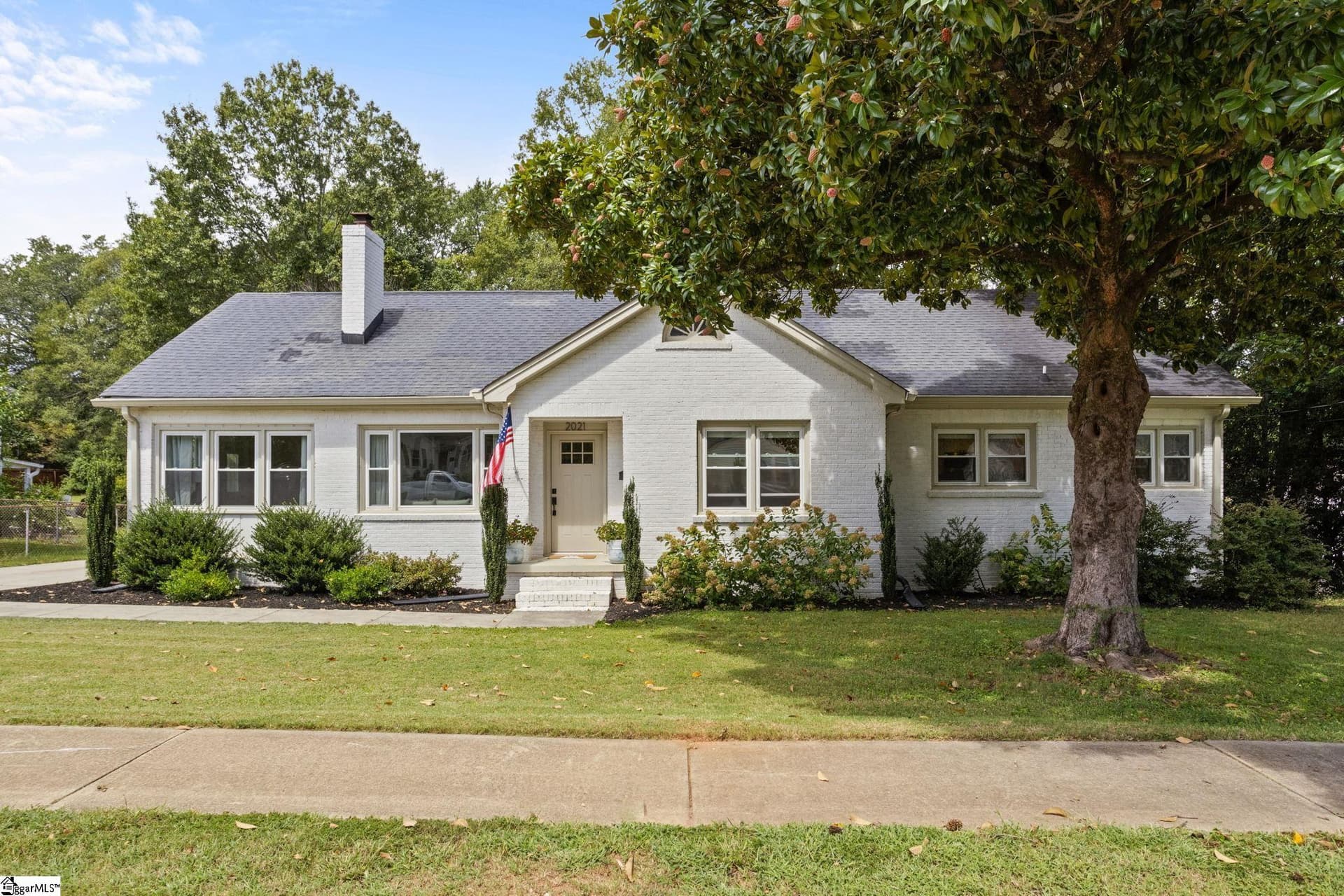 Property image 1 at 2021 E North Street, Greenville, SC 29607