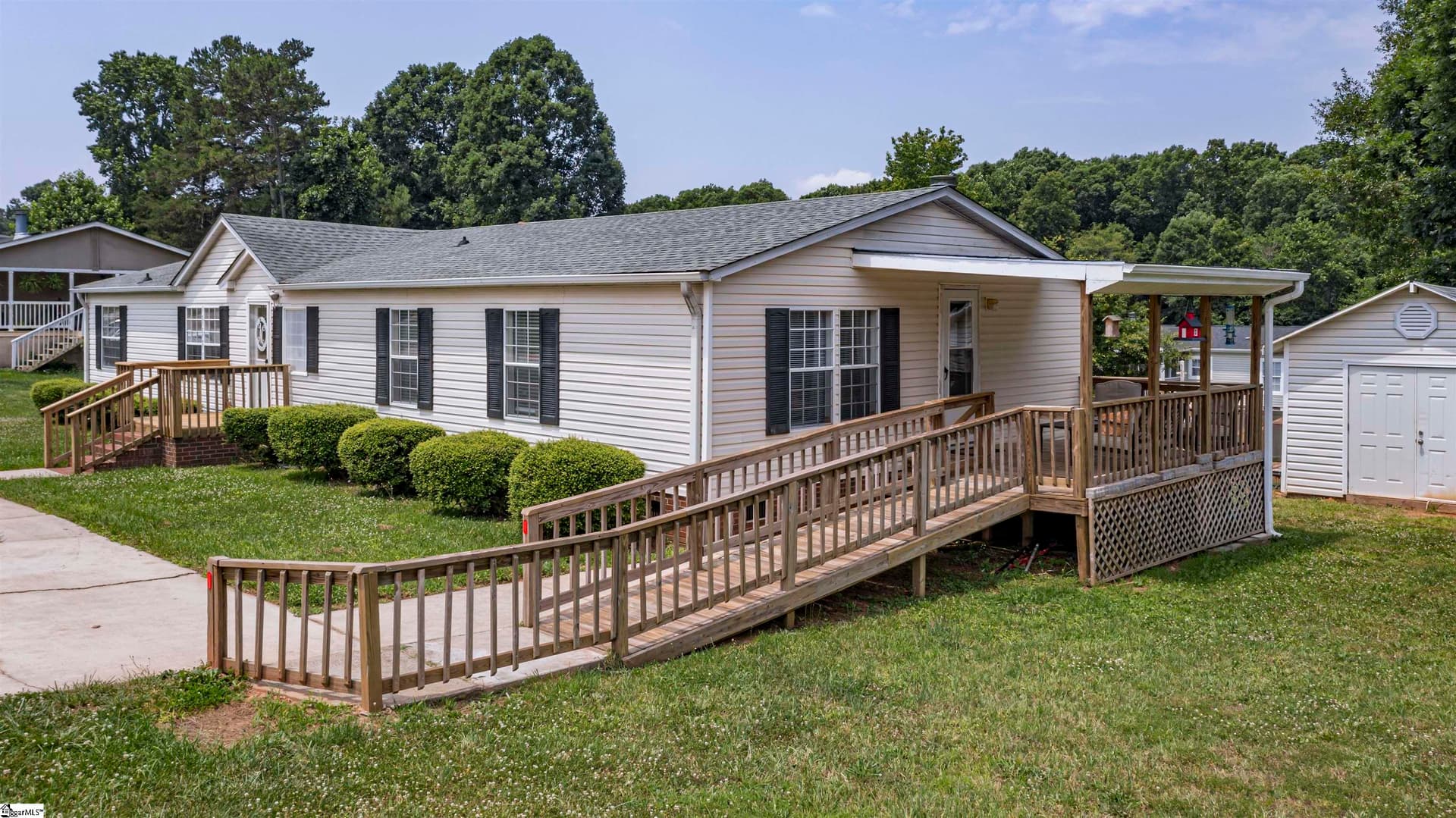Property image 3 at 105 Ironwood Road, Simpsonville, SC 29681