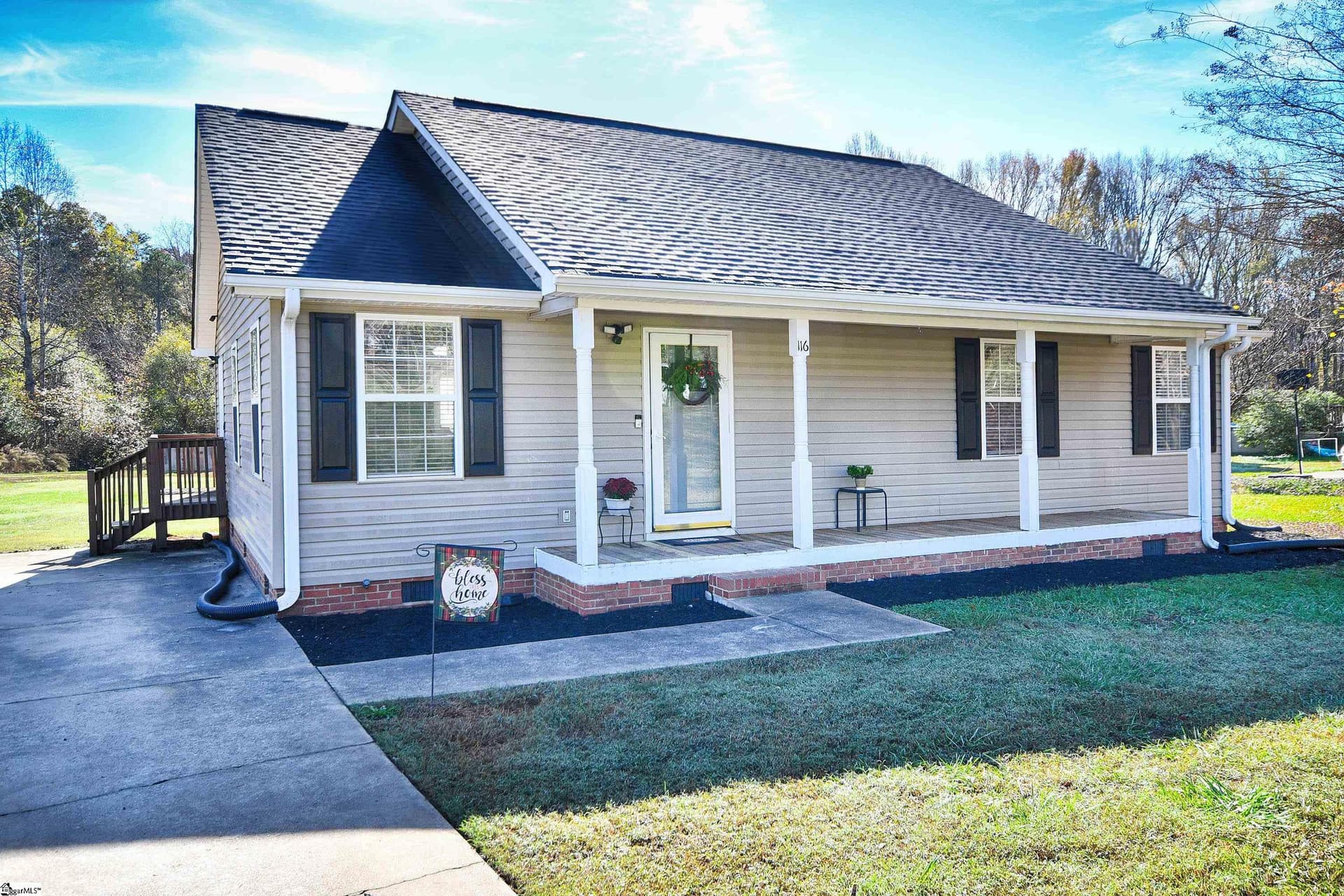 Property image 1 at 116 Logan Lane, Easley, SC 29640