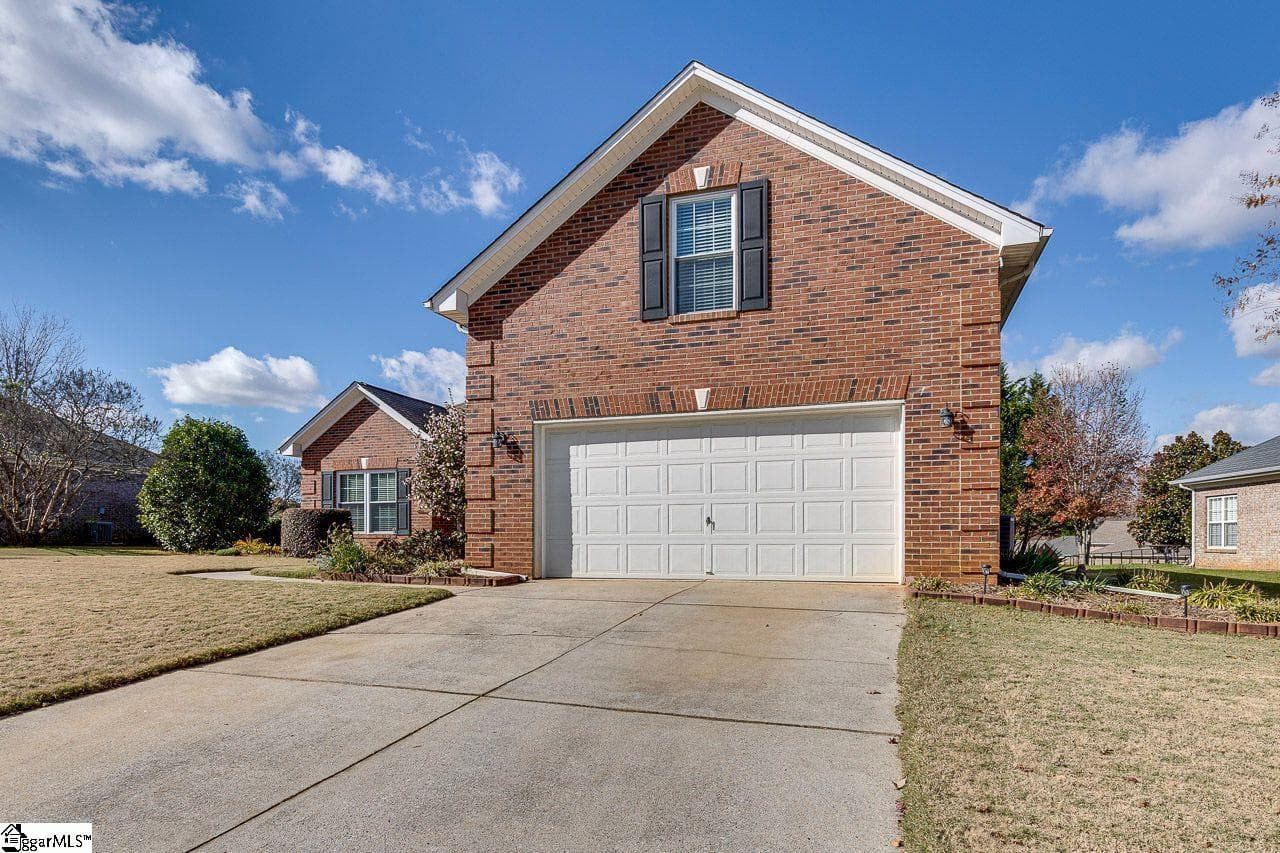 Property image 3 at 803 Palomino Court, Simpsonville, SC 29681