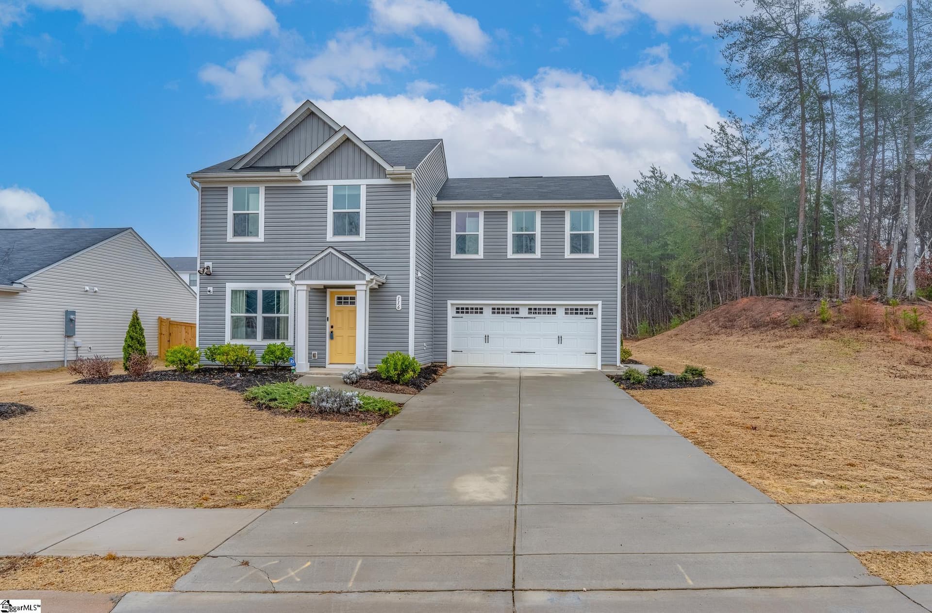 Lily Park, Easley Community