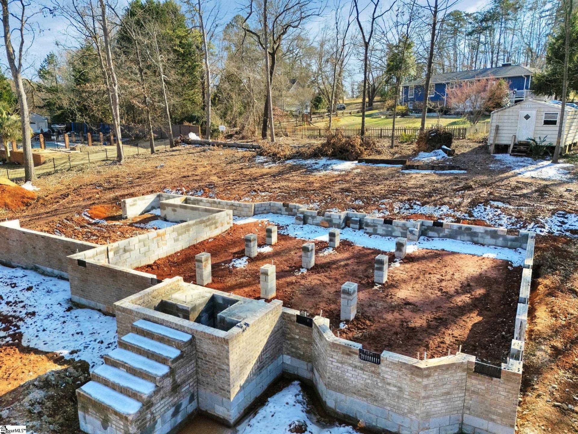 Property image 3 at 111 Williamsburg Drive, Greer, SC 29651