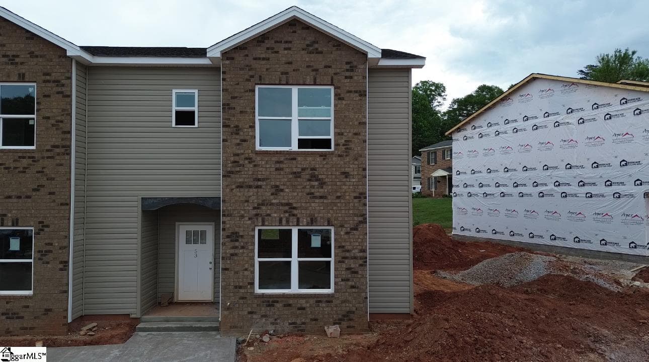 Property image 1 at 215 Duncan Chapel Road, Greenville, SC 29617
