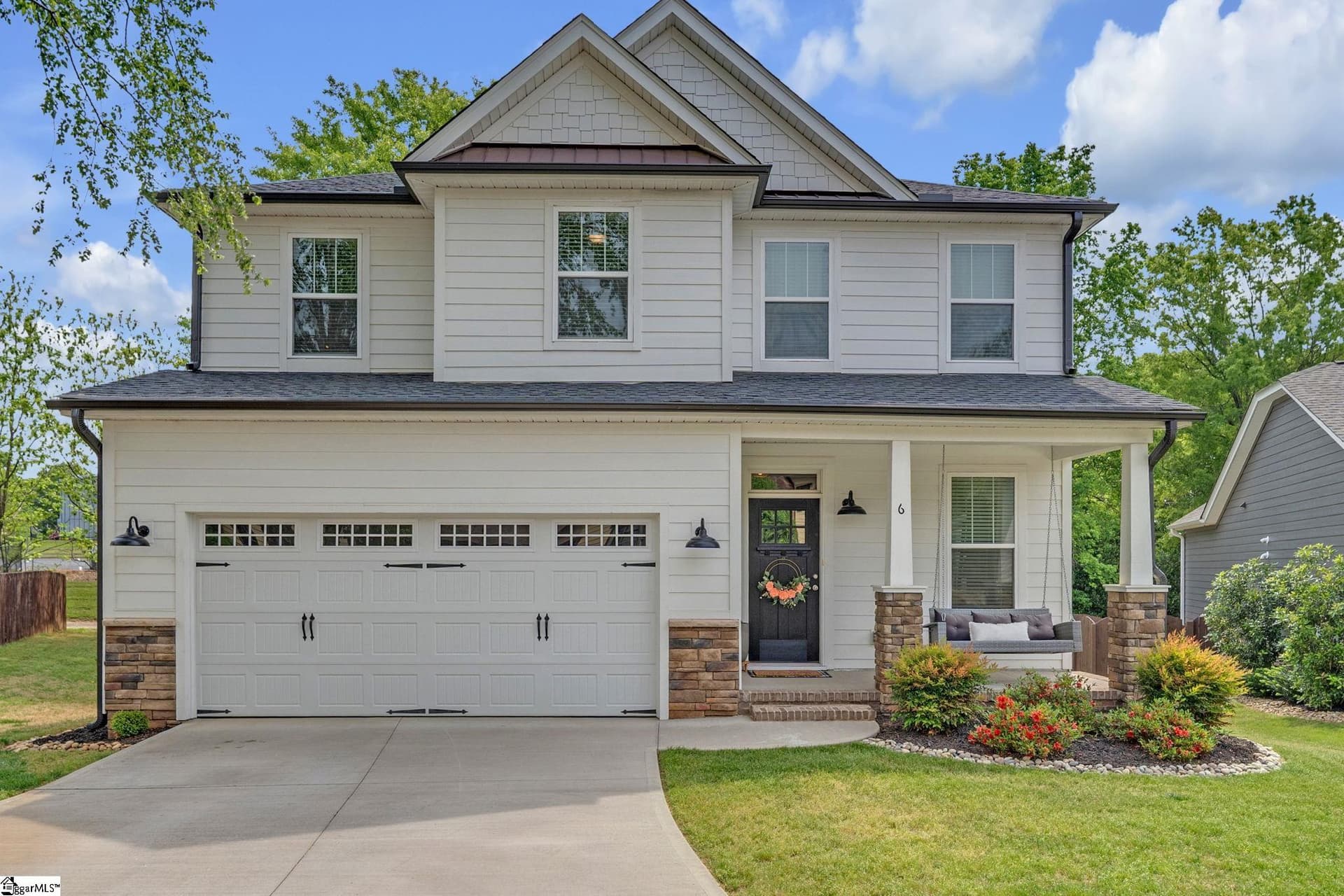 Providence Square, Simpsonville Community