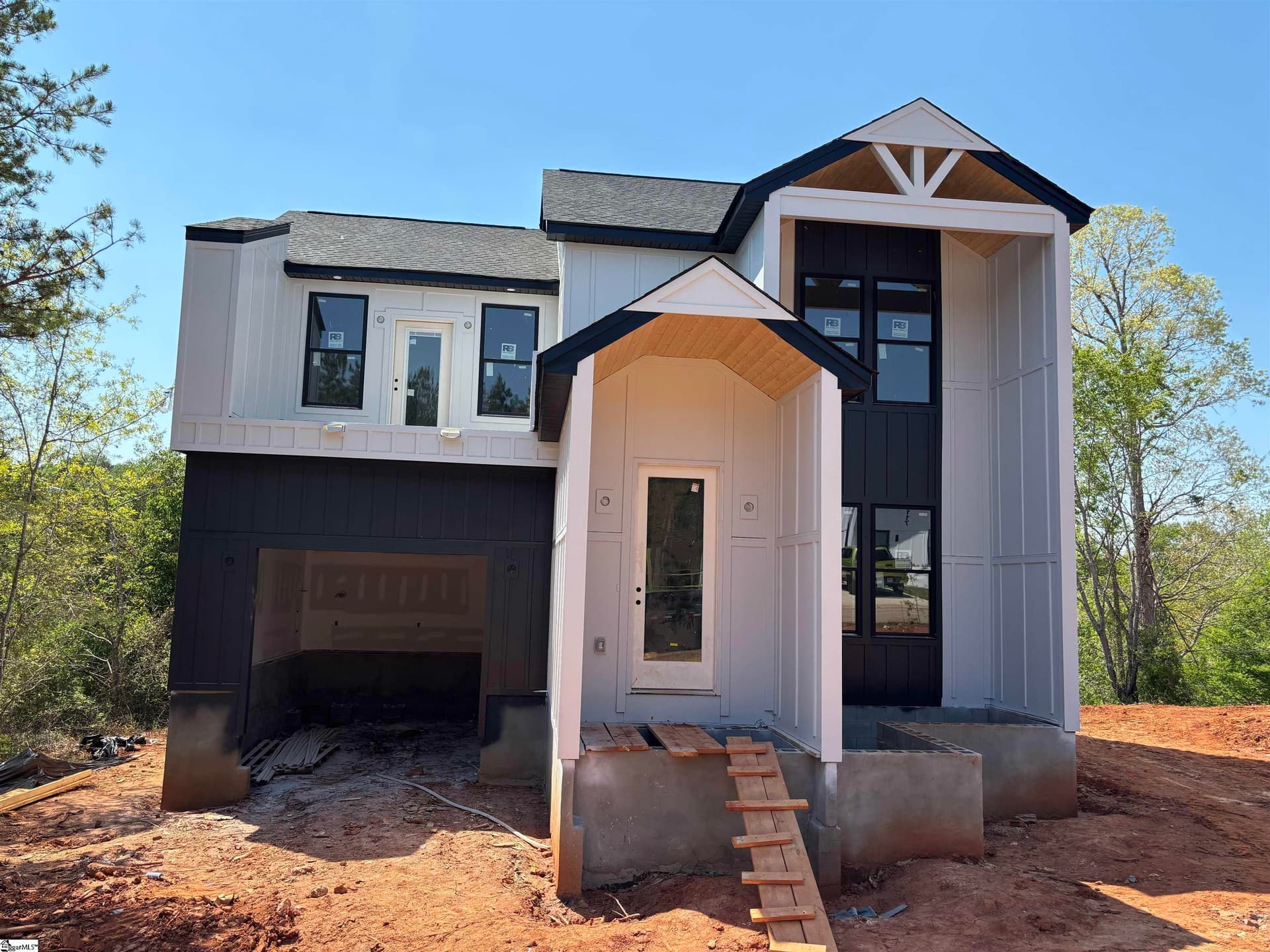 River Breeze, Greenville Community