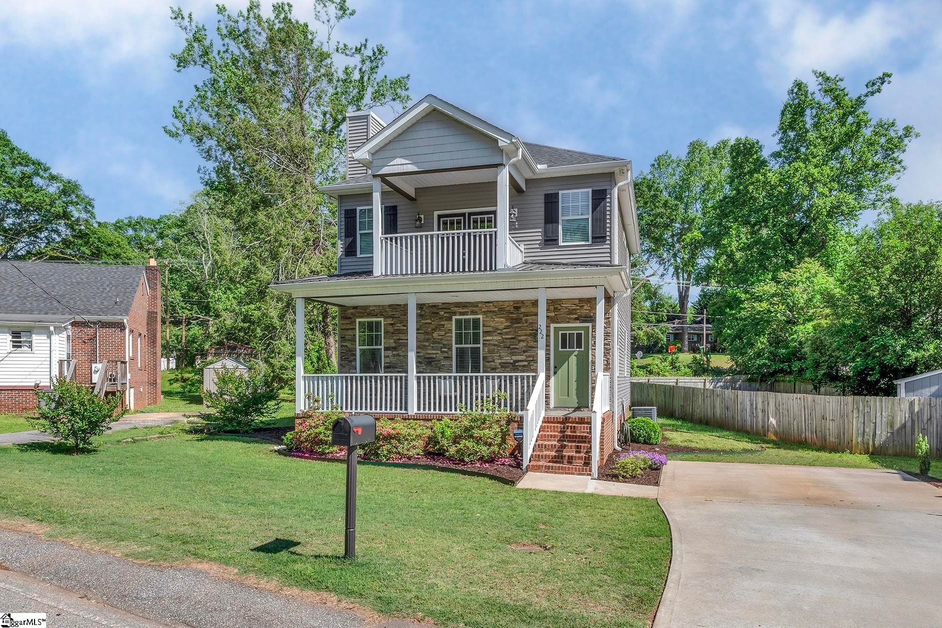 Property image 1 at 222 Berkley Avenue, Greenville, SC 29609
