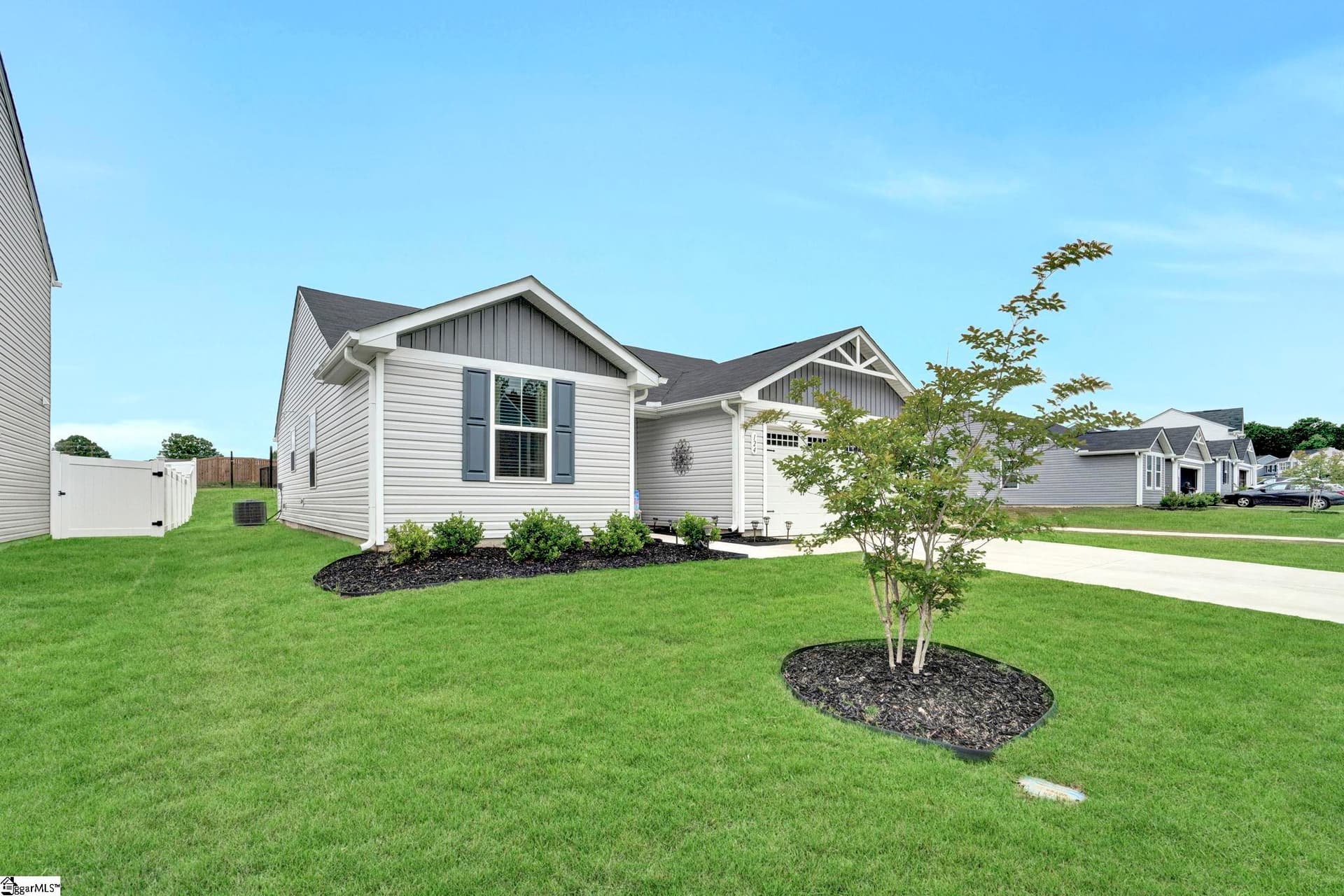 Property image 1 at 124 Highland Station Drive, Clinton, SC 29325