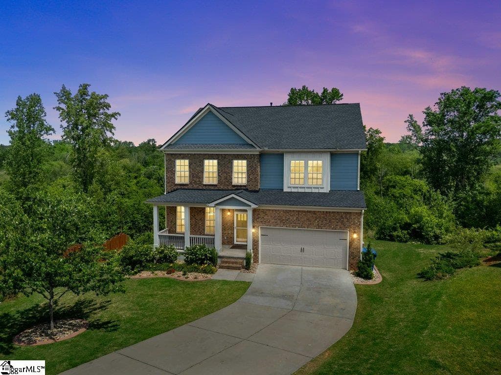 Property image 1 at 673 Diamond Ridge Way, Duncan, SC 29334