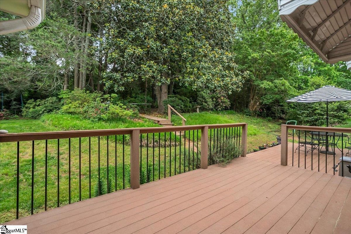 Property image 3 at 111 Golf View Lane, Greenville, SC 29609