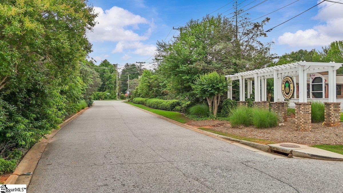 Property image 4 at 206 Collingwood Lane, Spartanburg, SC 29301