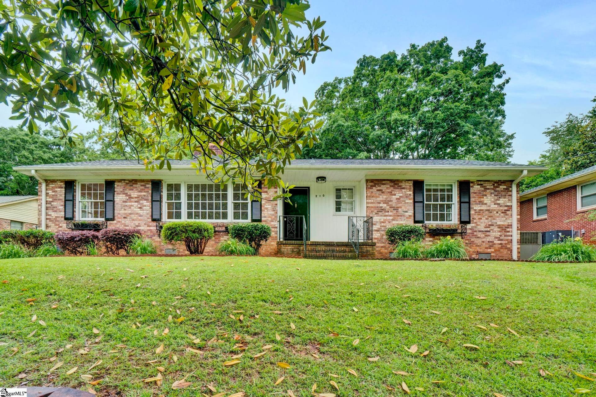 210 Fleetwood Drive