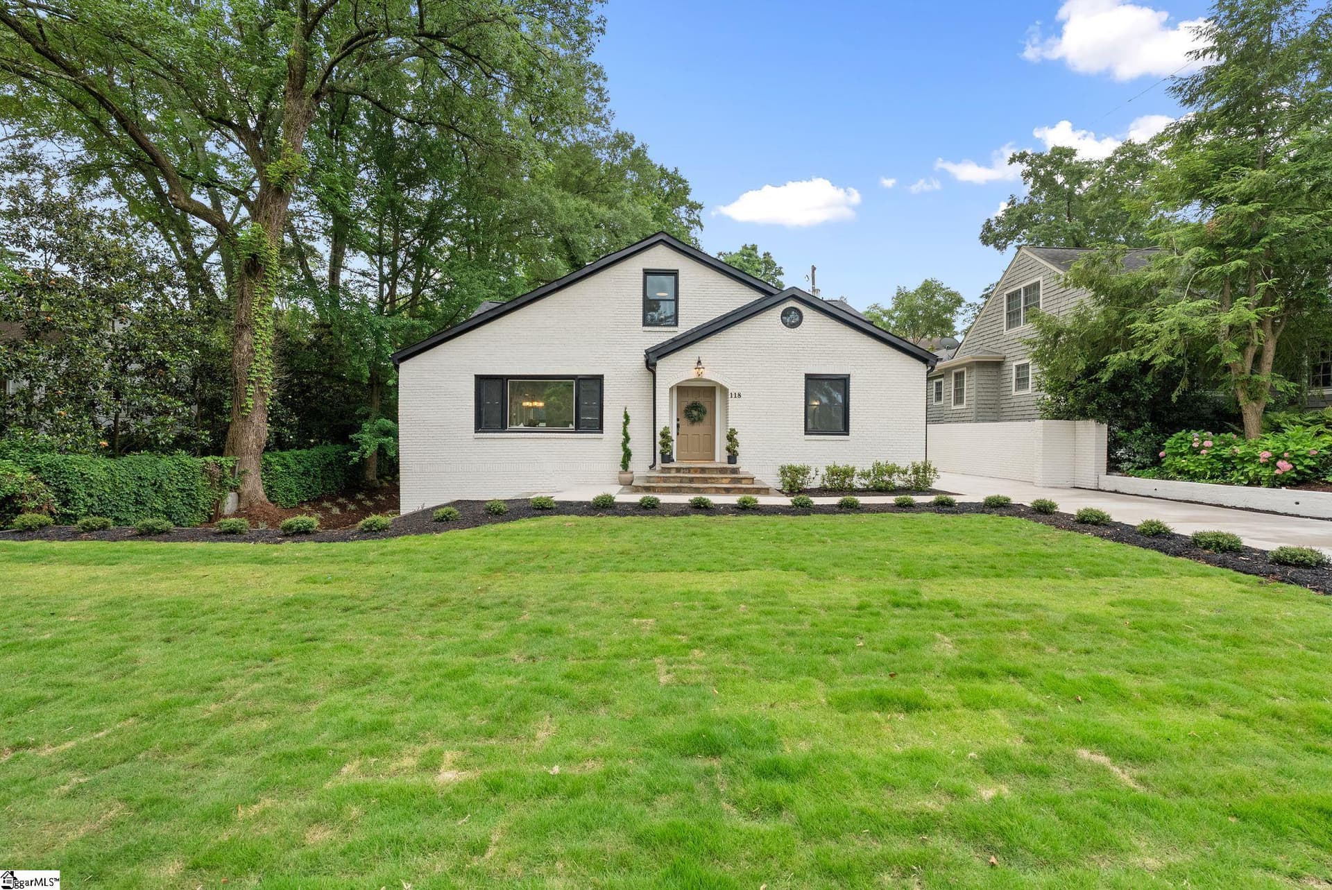 Property image 3 at 118 Tindal Avenue, Greenville, SC 29605